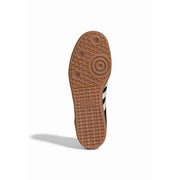 Adidas Originals Damen-Sneaker Samba aus Leder in Schwarz mit hellbrauner, strukturierter Gummisohle und drei weißen Streifen an der Seite