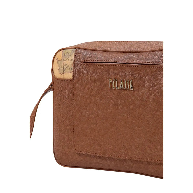 Braune, strukturierte Leder-Kulturtasche mit goldfarbenem Pilatte-Logo und Akzentpanel mit Kartenmuster von Alviero Martini