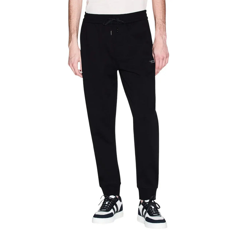 Armani Exchange Schwarze Herren-Jogginghose aus Baumwolle mit Kordelzugbund und dezentem Logo am Oberschenkel