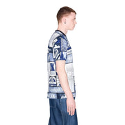 Armani Exchange Weißes Herren-T-Shirt aus Baumwolle mit blau-weißem Grafikdruck mit Logos und abstrakten Designs