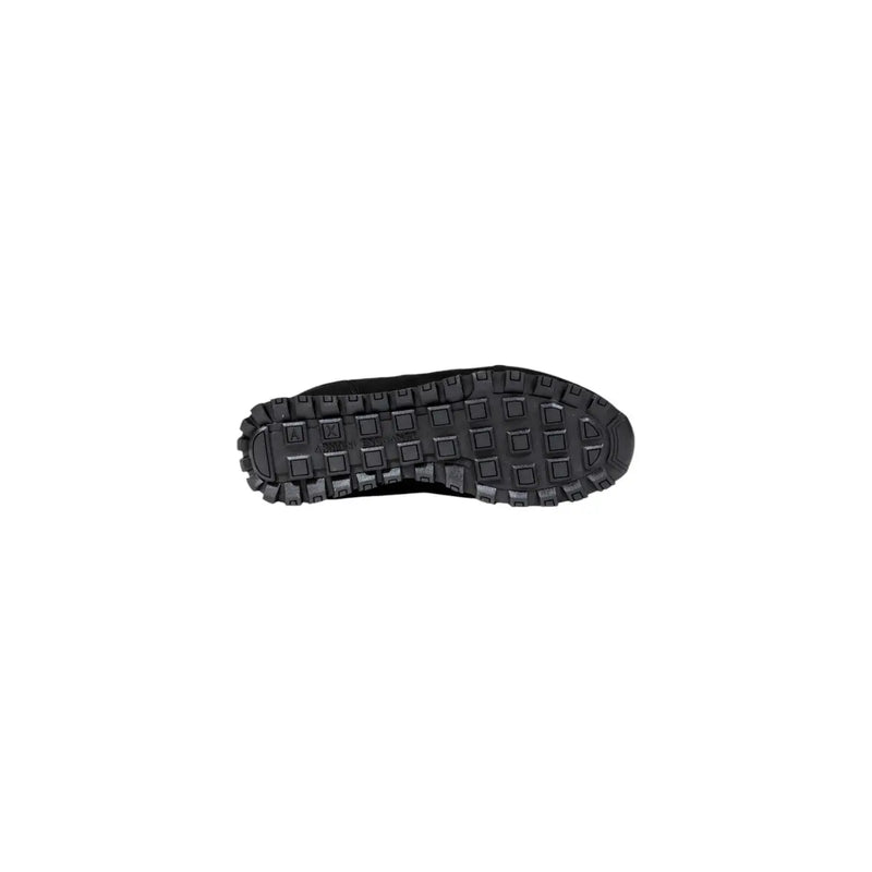 Schwarze Gummisohle mit gitterartigem Profil armani exchange Schwarze Herren-Laufschuhe für den Herbst
