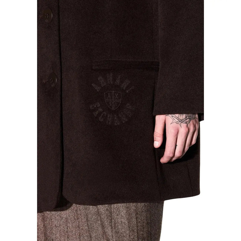 Armani Exchange Damenblazer aus braunem Wollmischgewebe mit dunkelbraunem Wollmantel und dezent gesticktem Logo auf der Tasche