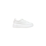 Armani Exchange Weiße Damen-Sneaker aus Polyurethan zum Hineinschlüpfen mit glänzendem Plateau und dezentem Muster am Absatz.