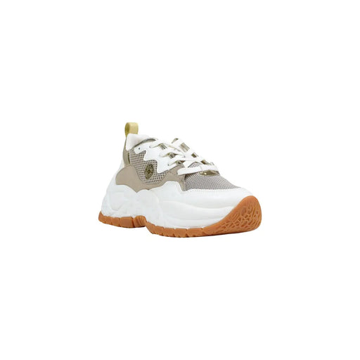 Armani exchange Weiße Damen-Sneaker aus Polyurethan mit markanten weißen und beigen Mesh-Einsätzen, hellbrauner Sohle und silbernen Schnürsenkeln.