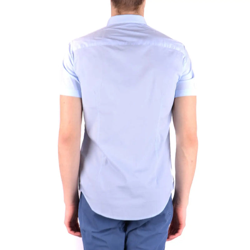 Armani Jeans Herren hellblaues Kurzarmhemd aus Baumwollmischgewebe mit klassischem Kragen und taillierter Passform