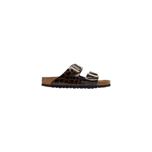 Braune Birkenstock Arizona Sandale aus Lackleder mit Krokodilprägung, goldenen Schnallen und Korkfußbett für Damen