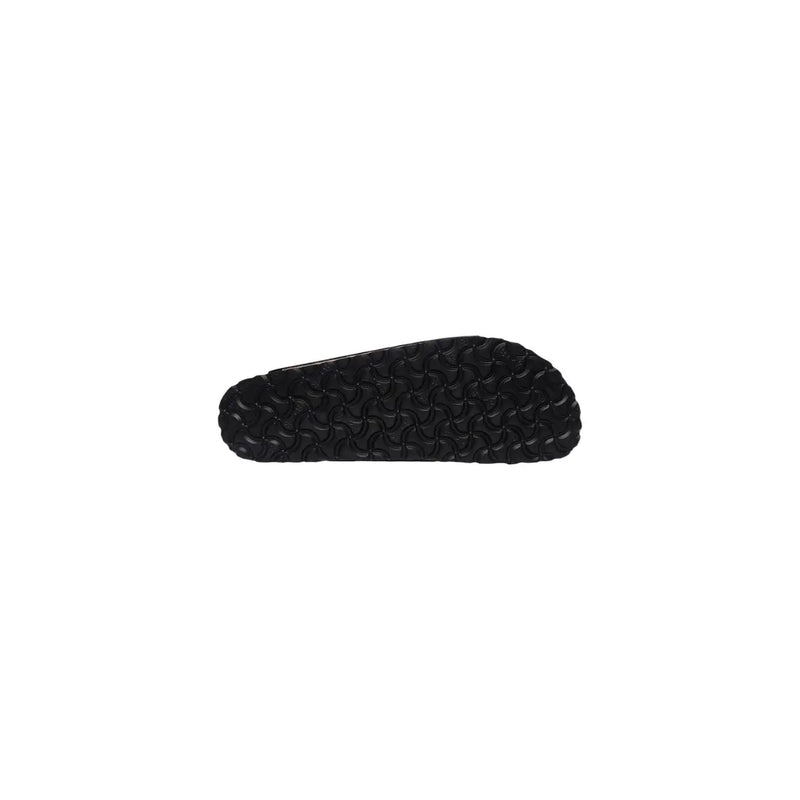 Schwarze Gummisohle mit strukturiertem Profil auf der Rückseite der Birkenstock Damen-Ledersandalen in Schwarz, Arizona
