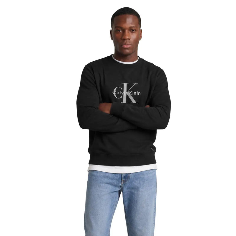 Calvin Klein Jeans Schwarzes Herren-Sweatshirt aus Baumwolle mit Rundhalsausschnitt, weißem, ineinandergreifendem CK-Logo und Calvin Klein-Schriftzug auf der Brust