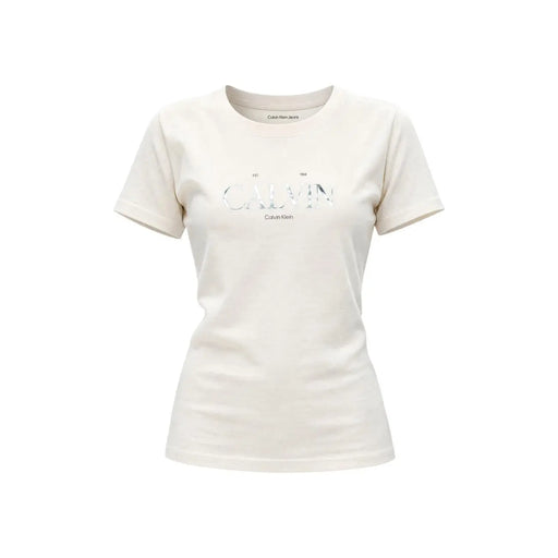 cremefarben Calvin Klein Jeans Damen-Baumwoll-T-Shirt mit Rundhalsausschnitt, silberfarbenem Calvin-Logo und kleinerem Text darunter