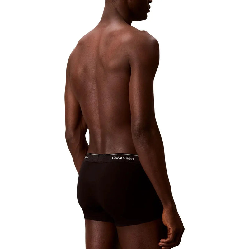 Schwarze Baumwoll-Boxershorts von Calvin Klein für Herren mit weißem Bund und Markenlogo, 3er-Packung