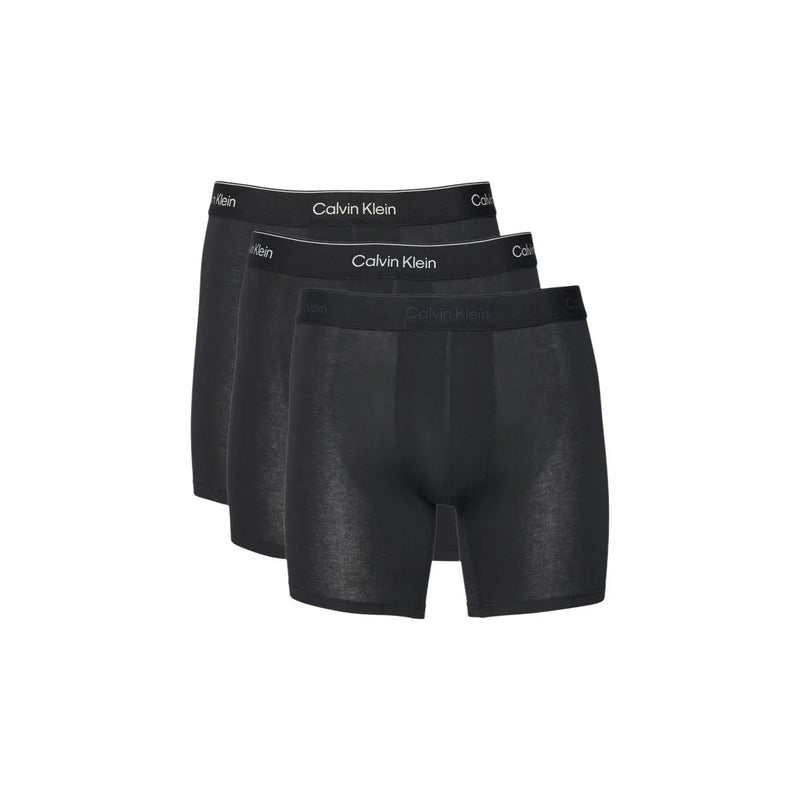 Schwarze Calvin Klein Herren-Boxershorts aus Baumwollstretch mit strukturiertem Stoff und Markenbund im 3er-Pack