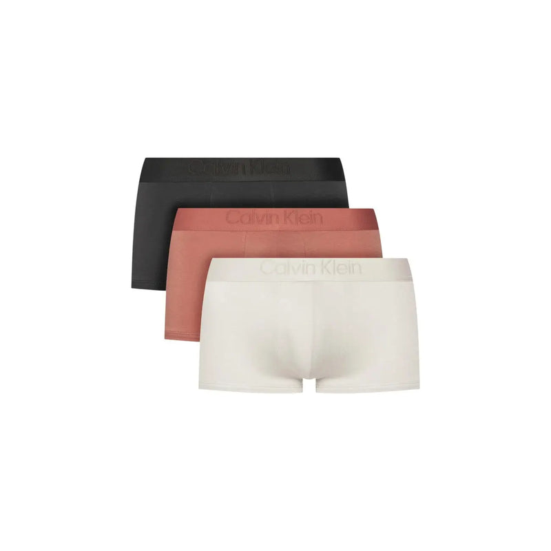 Dreier-Set Calvin Klein Herren-Boxershorts aus Baumwolle mit niedrigem Bund in den Farben Schwarz, Terrakotta und Off-White