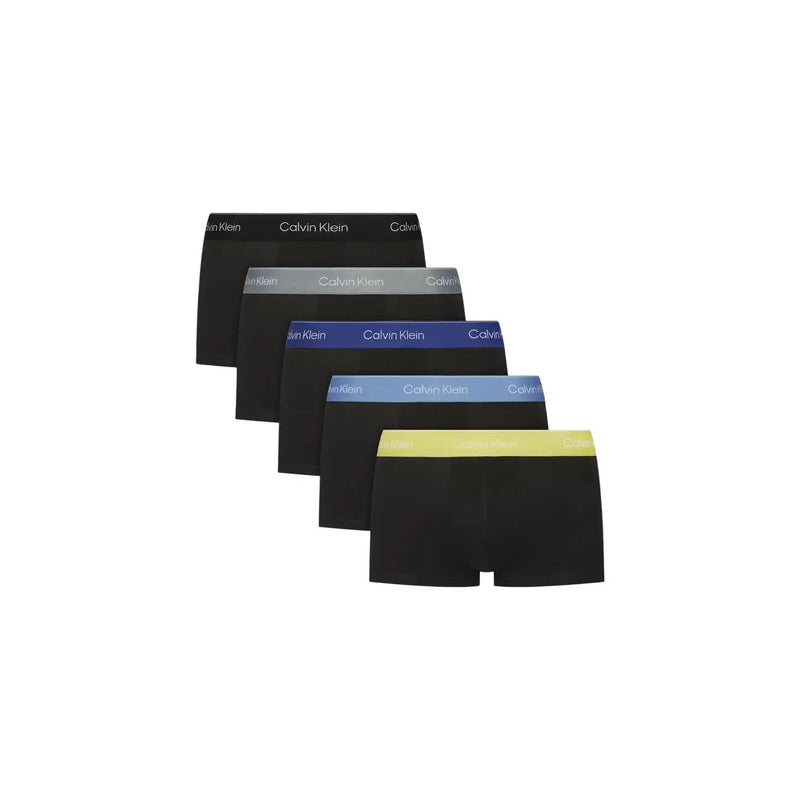 Set mit fünf schwarzen Calvin Klein Herren-Trunks mit niedrigem Bund und farbigen elastischen Bündchen in Grau, Blau und Gelb