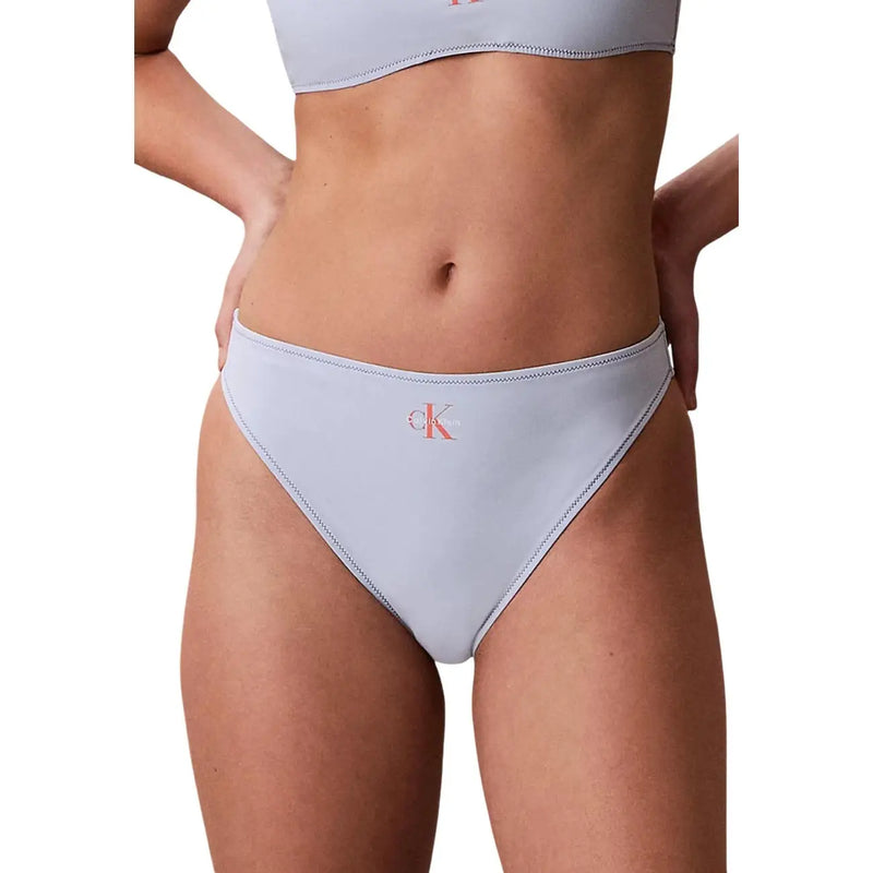 Hellgrau Calvin Klein Damen-Bikinihose mit dezentem rosa CK-Logo und Ziernähten aus Nylon-Elastan