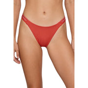 Rotes Calvin Klein Bikinihöschen mit schmalem, weißem Logo-Bund aus Polyamid, passend zur hellblauen Calvin Klein Damen-Bikini-Unterwäsche