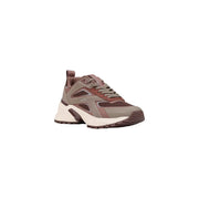 Calvin Klein Damen-Sneaker aus braunem Polyester mit geometrischem Muster, markantem Design in Erdtönen und atmungsaktiven Mesh-Einsätzen.