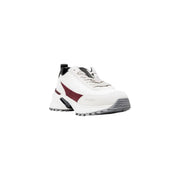 Calvin Klein Weiße, klobige Wildleder-Sneaker für Damen mit burgunderroten und schwarzen Akzenten für den Alltag