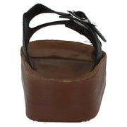 Schwarze Ledersandalen mit Riemen, klobiger brauner Plateausohle und silberner Schnalle von Carrera Damenpantoffeln