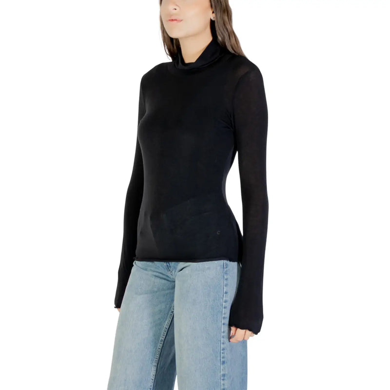 Schwarzer langärmeliger Rollkragenpullover top mit eleganter, figurbetonter Silhouette aus Kaschmir-Modal von Choral Women