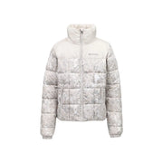 Columbia Beigefarbener Damenblazer aus Polyester mit dezentem grau-weißem Camouflage-Steppmuster und hohem Steppkragen.
