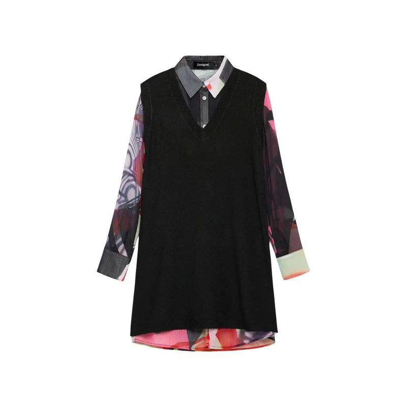 Schwarzes langes Damenkleid von Desigual mit Kragen-Hemddetail und Ärmeln aus Polyestergemisch mit lebhaftem abstraktem Muster.