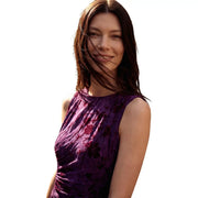 Desigual Damenkleid mit Blumenmuster, lila, ärmellos, aus Polyester, mit gerafftem Oberteil und dezentem Blumenmuster