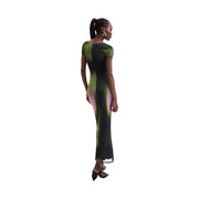 Desigual Damenkleid, grün, schmal geschnitten, Midikleid mit Farbverlauf in Grün, Schwarz und Lila, Polyester/Elastan