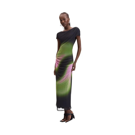 Desigual Damenkleid, grün, schmal geschnitten, aus Polyester-Elastan mit asymmetrischem Midi-Schnitt in Schwarz-Grün-Rosa-Farbverlauf.