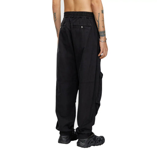 Diesel Schwarze Herren-Cargohose mit elastischem Bund und mehreren Taschen, ideal für Herbst und Winter