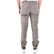 Rückseite der grauen Baumwollhose von Dondup für Herren mit grauem Cordstoff, dezenter vertikaler Rippenstruktur und zwei Taschen