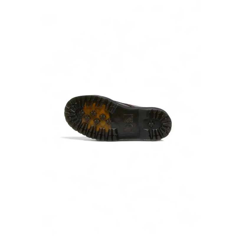 Schwarze Dr. Martens Damen-Plateau-Stiefel aus bordeauxfarbenem Leder, die die Rückseite des Schuhwerks zeigen