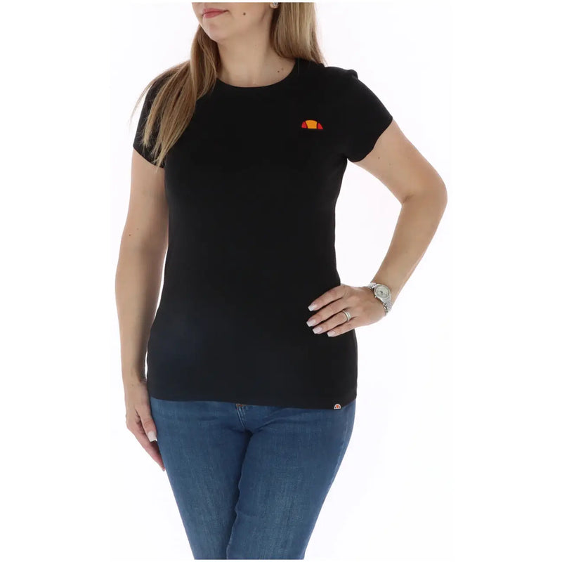 Schwarzes Ellesse Damen-T-Shirt aus Baumwolle mit kurzen Ärmeln und kleinem orange-gelbem Logo auf der linken Brust.