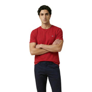 Gant men red crew-neck cotton t-shirt with small embroidered logo on left chest short sleeve casual wear