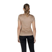 Beigefarbenes, kurzärmeliges, tailliertes Oberteil Guess Damen-T-Shirt aus Lyocell mit abgerundetem Halsausschnitt und V-Ausschnitt