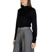 Ichi Schwarzer, hochgeschlossener, langärmeliger Strickpullover für Damen top aus Viskosemischung mit komfortablem Strickdesign