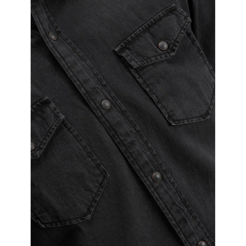 Schwarzes Jeanshemd von Jack & Jones mit geknöpften Brusttaschen und Knopfleiste für Herren