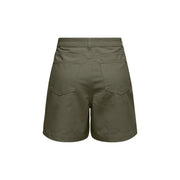 Olivgrüne, plissierte Baumwoll-Denim-Shorts für Damen von Jacqueline De Yong, von hinten gezeigt, mit zwei Taschen und Knopfverschluss