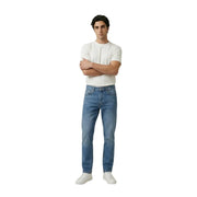 Levi's Herren-Jeans aus blauem Denim mit klassischem geradem Bein, schmaler Passform aus Baumwollstretch und dezenter Waschung