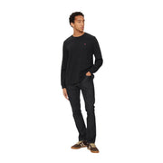 Levi's Herren-Langarmshirt aus schwarzer Baumwolle mit Rundhalsausschnitt t-shirt mit kleinem roten Logo auf der linken Brust