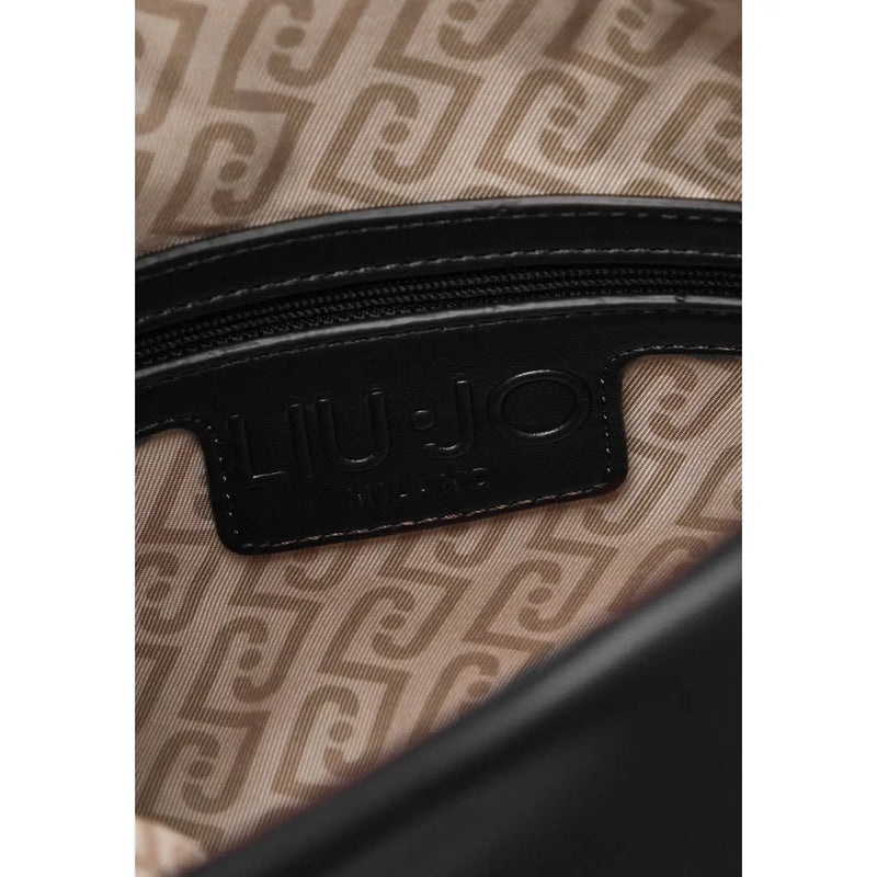 Schwarzes Leder-Markenetikett mit geprägtem Liu Jo-Logo auf einer schwarzen Liu Jo Damen-Handtasche aus Polyester (30 x 20 x 7 cm).