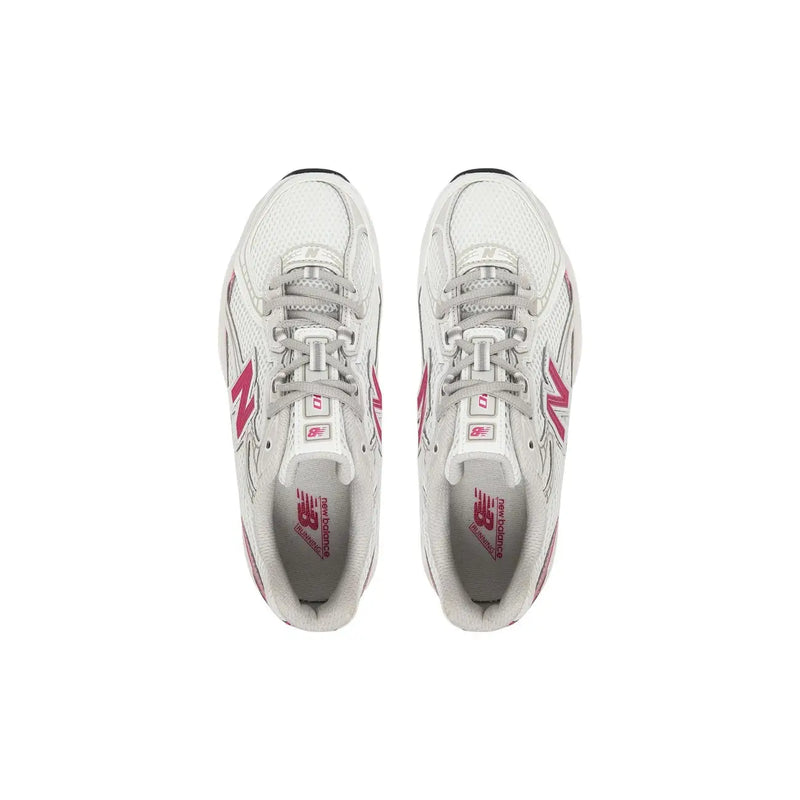 New Balance Weiße Damen-Sneaker aus Synthetik mit rosa Akzenten, Obermaterial aus Mesh und Gummisohle, geeignet zum Laufen