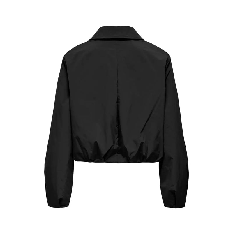 Schwarze, kurze Bomberjacke mit glänzendem Nylon-Finish und strukturiertem Kragen von only Damen-Polyesterblazer, schwarz, Rundhalsausschnitt, Kollektion