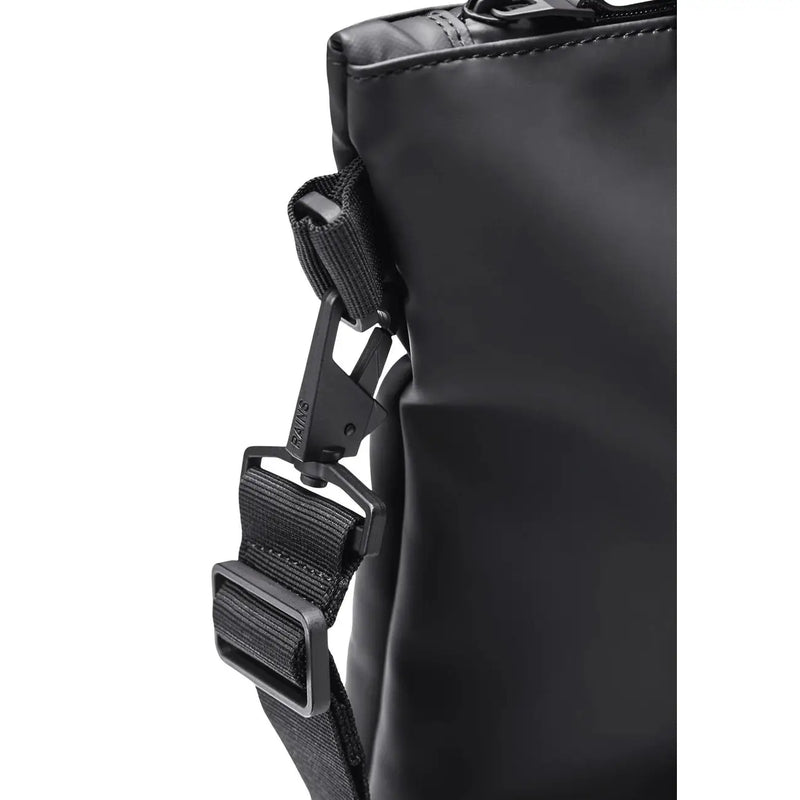 Schwarzer Schultergurt aus Nylon mit mattschwarzer Kunststoffschnalle und verstellbarer Länge für Regentaschen, schwarze Mini-Tragetasche für Damen aus Polyester