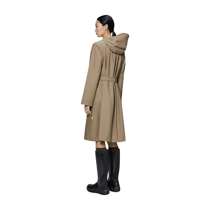 Rains Damen-Blazer, lang, beige, aus Polyester mit Kapuze, Taillengürtel und langen Ärmeln, Vorderansicht