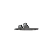 Graue Leder-Sandalen mit zwei Riemen und profilierter Sohle aus der Sensi Damen-PVC-Slipper-Kollektion „La Jolla“ (graue offene Zehenpartie).