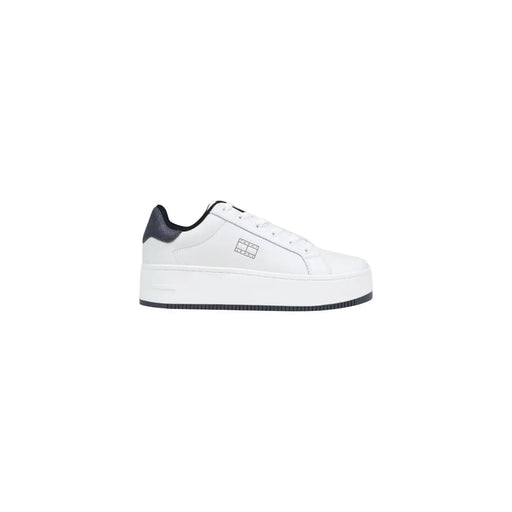Tommy Hilfiger white leather women’s platform sneaker with black accents