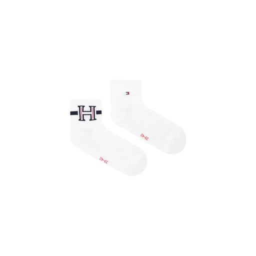 Weiße Knöchelsocken mit auffälligem schwarzem und pinkfarbenem H-Logo, marineblauen Streifen und rotem Fersenlogo für Tommy Hilfiger Herren-Boxershorts