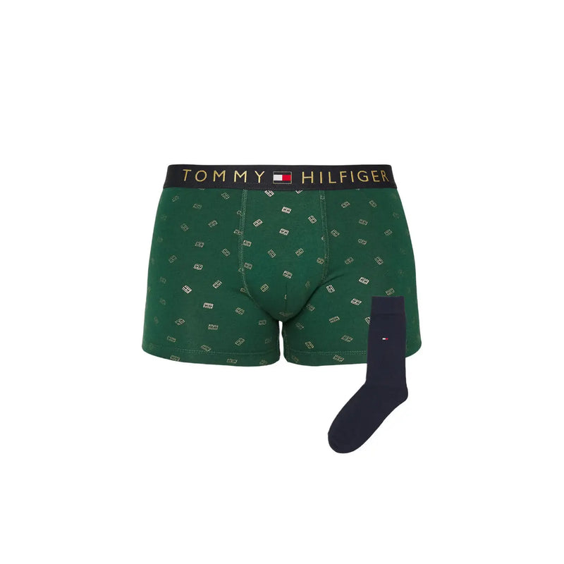 Tommy Hilfiger Grüne Bio-Boxershorts aus Baumwolle für Herren mit dezentem weißen Muster und marineblauen Socken