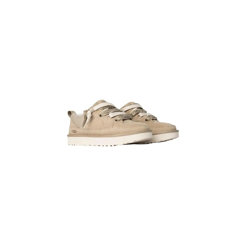 Ugg Damen-Sneaker aus beigefarbenem Wildleder mit Schnürung, Obermaterial aus beigefarbenem Wildleder und weißer Gummisohle für den Alltag