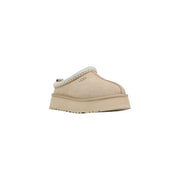 Beige UGG Damen-Plateau-Slipper aus Leder mit Obermaterial aus Wildleder und weißem Flechtbesatz für den Frühling